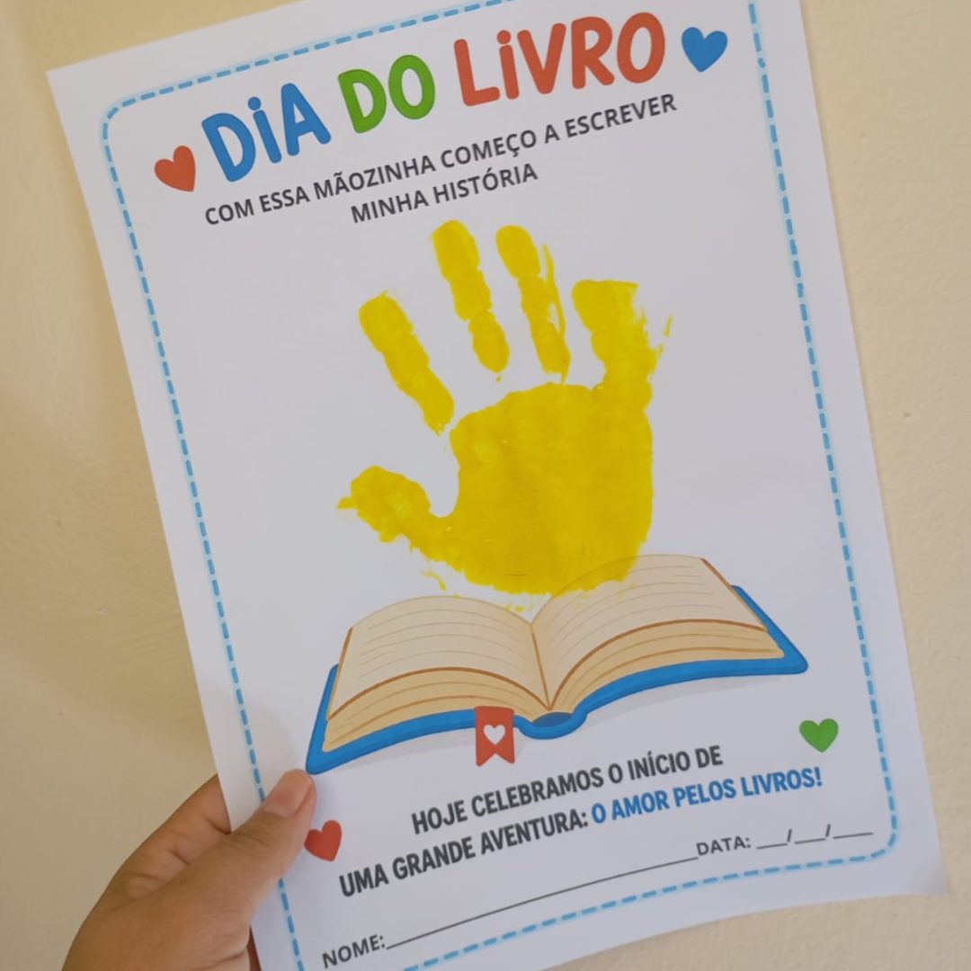 Atividade Carimbo de Mão Dia do Livro